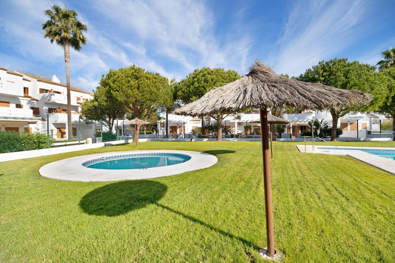 Apartamento Carrajolilla Apartment Chiclana de la Frontera Luaran gambar